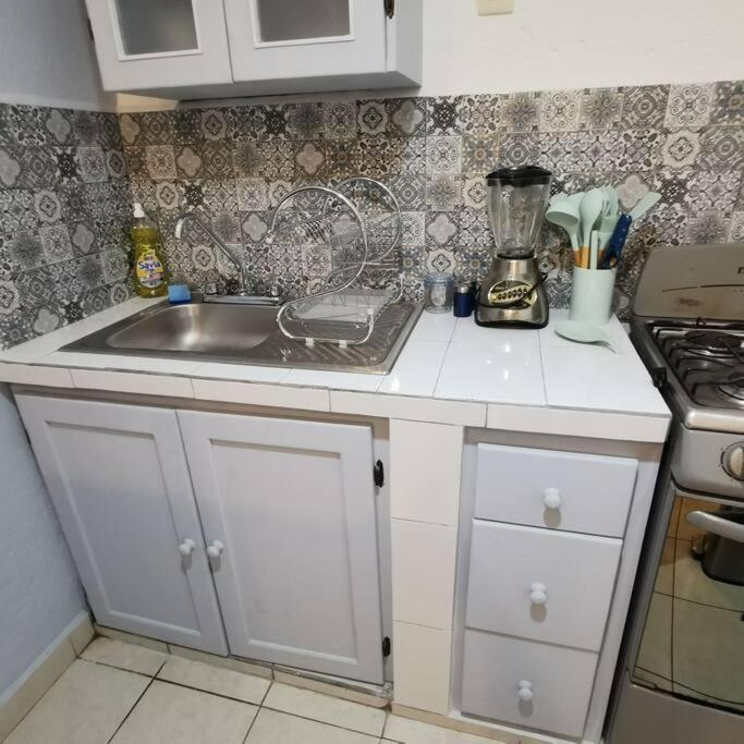 Comfy 2Bedroom Minutes From Downtown & Fast Wi-Fi シワタネホ エクステリア 写真