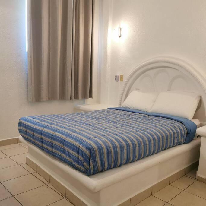 Comfy 2Bedroom Minutes From Downtown & Fast Wi-Fi シワタネホ エクステリア 写真