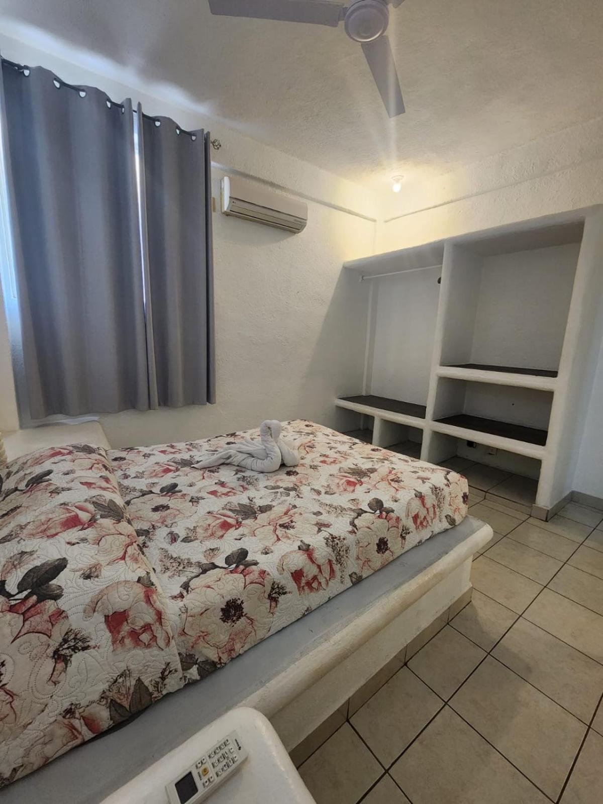 Comfy 2Bedroom Minutes From Downtown & Fast Wi-Fi シワタネホ エクステリア 写真